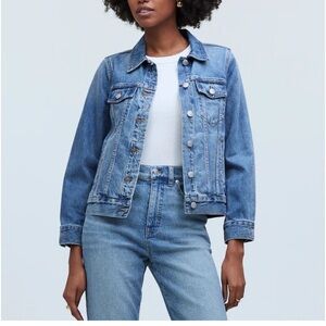Madewell Denim Jean Jacket Size S.